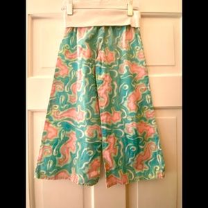 Lilly Pulitzer size 4 girls wide legged pants. Good used condition.